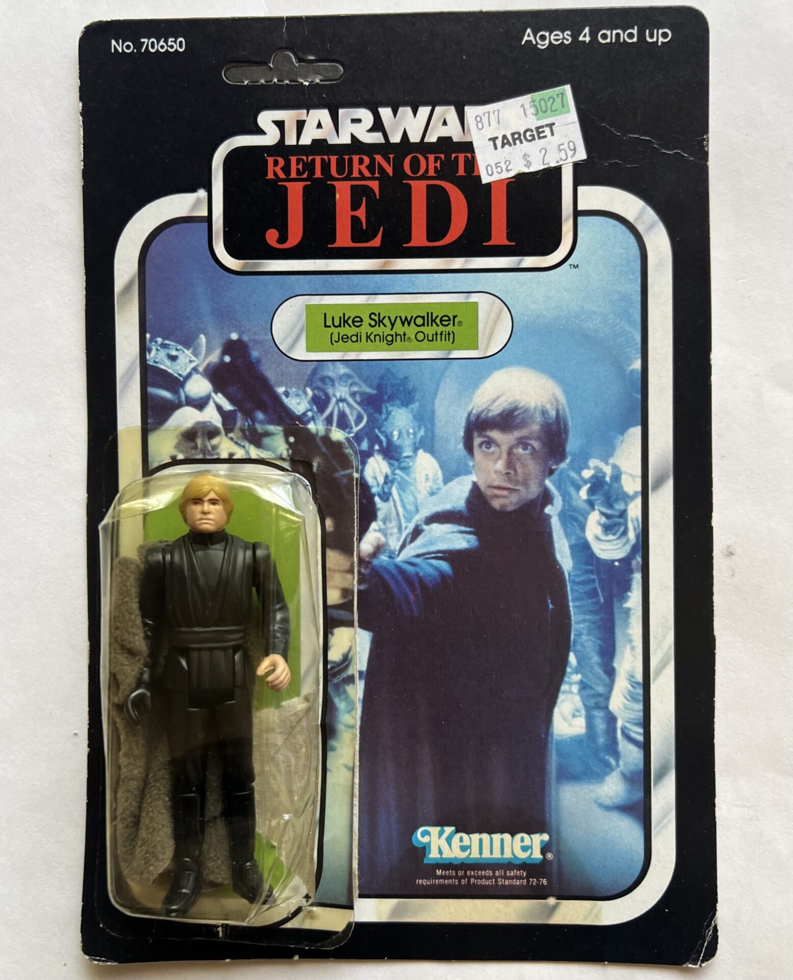 Luke Jedi 65A card back found with a - blue saber with snap cape. 